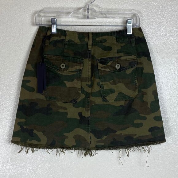 BLANKNYC Camo Mini Skirt Raw Hem NWT - Picture 3 of 12
